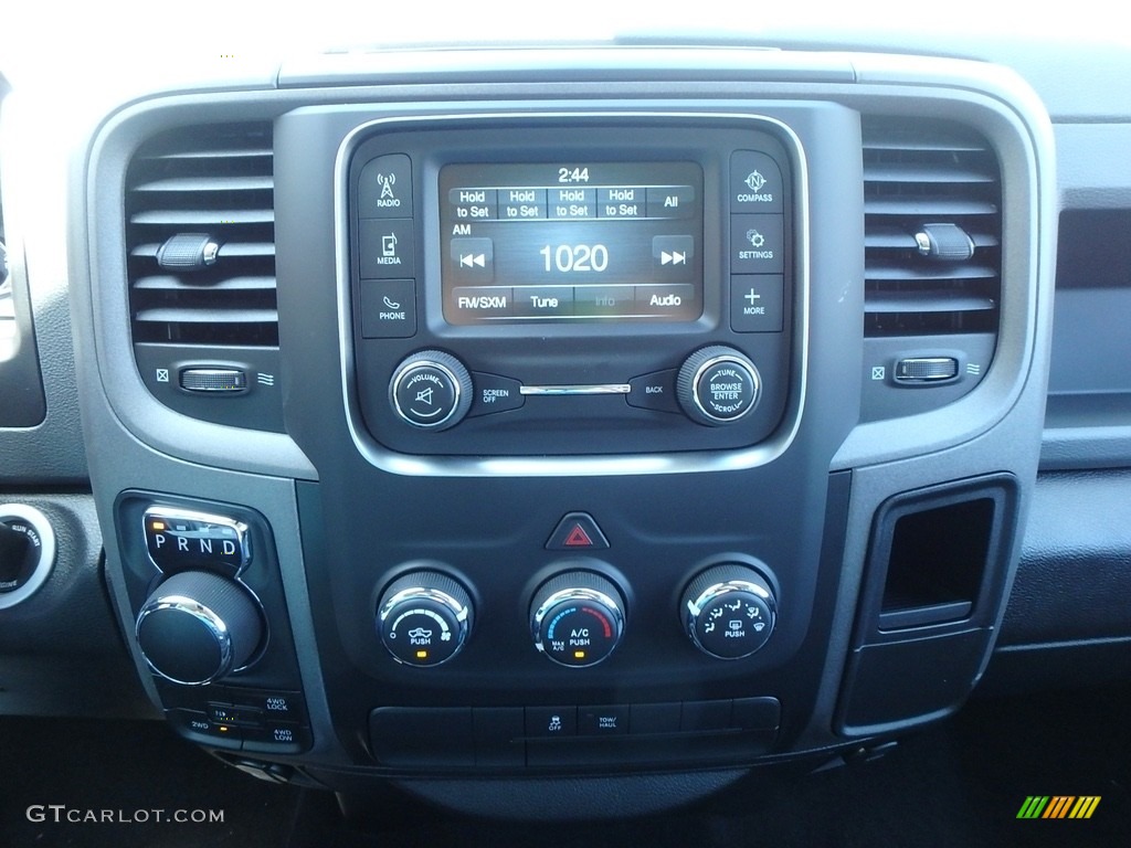 2018 1500 Express Crew Cab 4x4 - Brilliant Black Crystal Pearl / Black/Diesel Gray photo #15