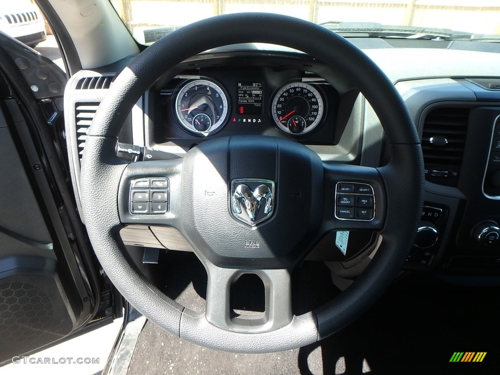 2018 1500 Express Crew Cab 4x4 - Brilliant Black Crystal Pearl / Black/Diesel Gray photo #19
