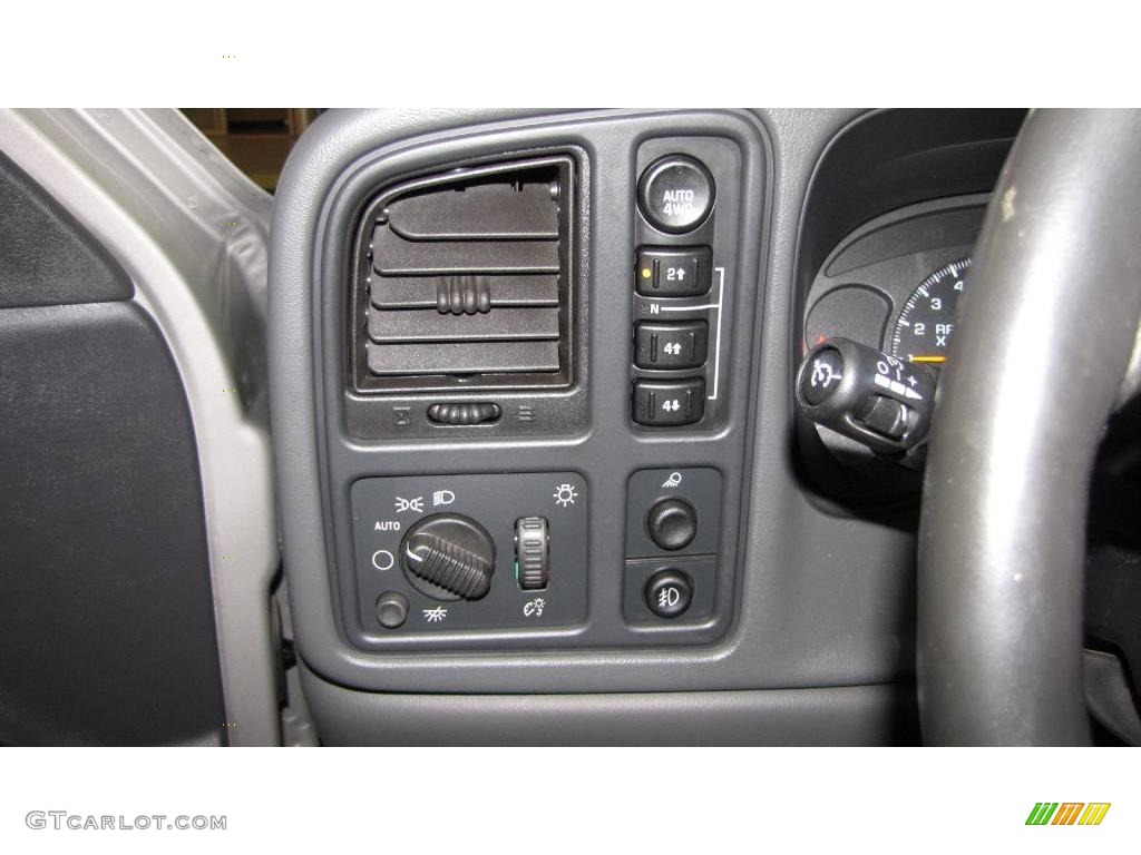 2004 Silverado 1500 Z71 Extended Cab 4x4 - Silver Birch Metallic / Medium Gray photo #20