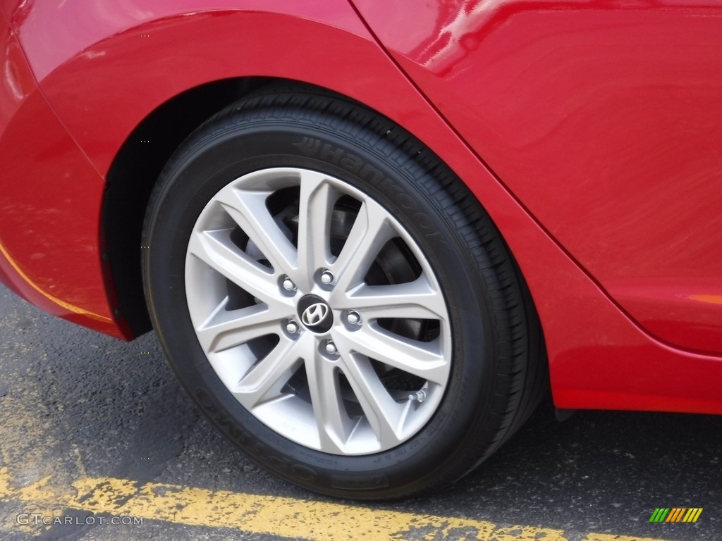 2015 Elantra SE Sedan - Geranium Red / Black photo #3