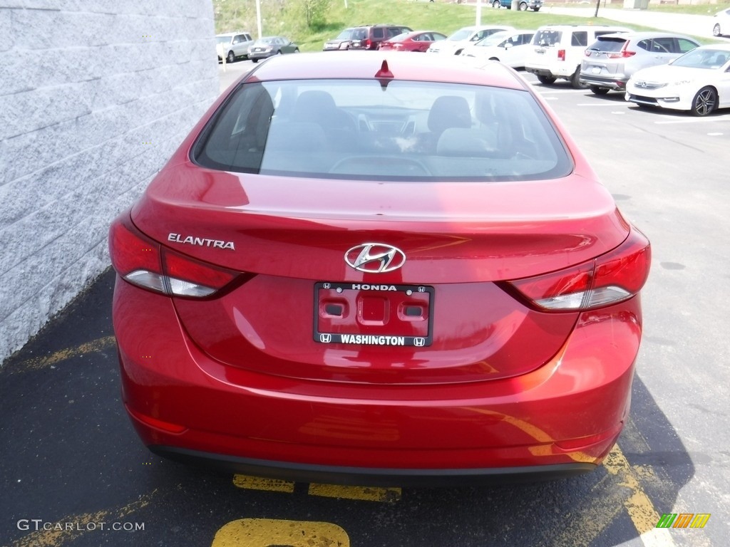 2015 Elantra SE Sedan - Geranium Red / Black photo #8
