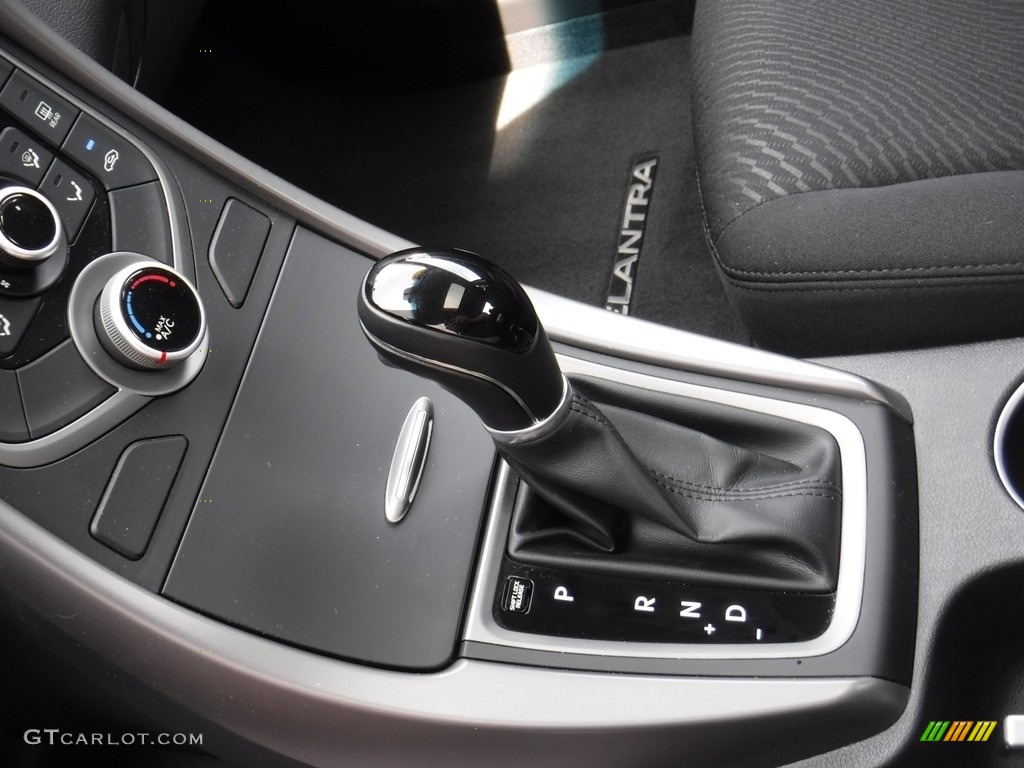 2015 Elantra SE Sedan - Geranium Red / Black photo #18