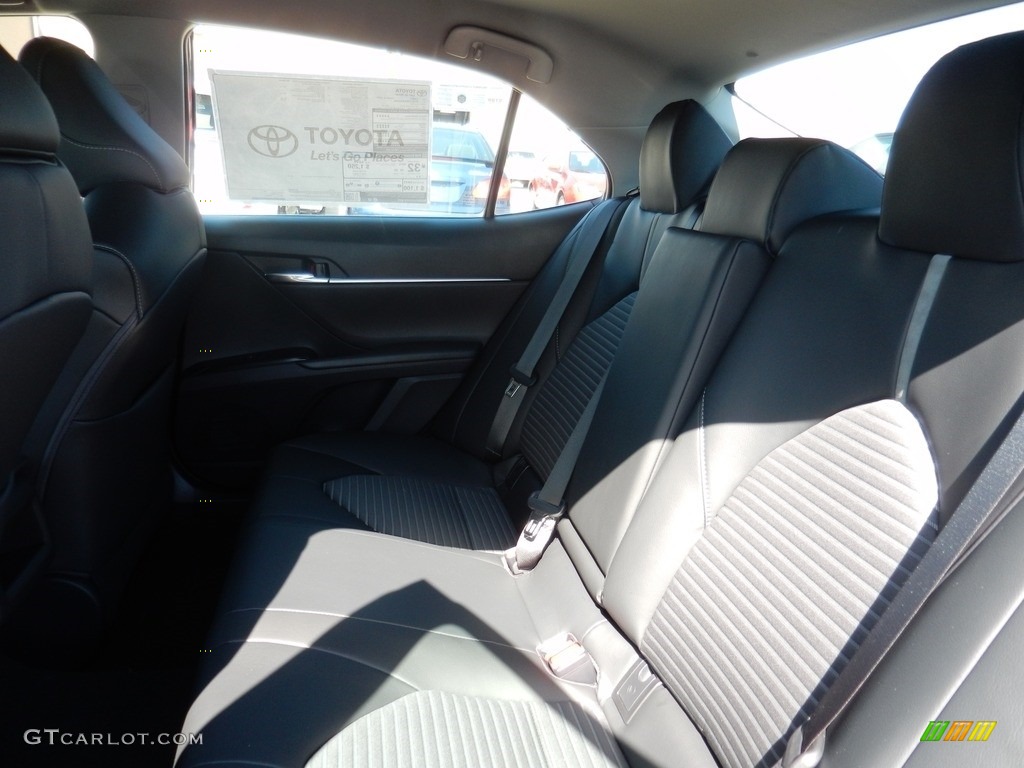 2018 Camry SE - Galactic Aqua Mica / Black photo #4