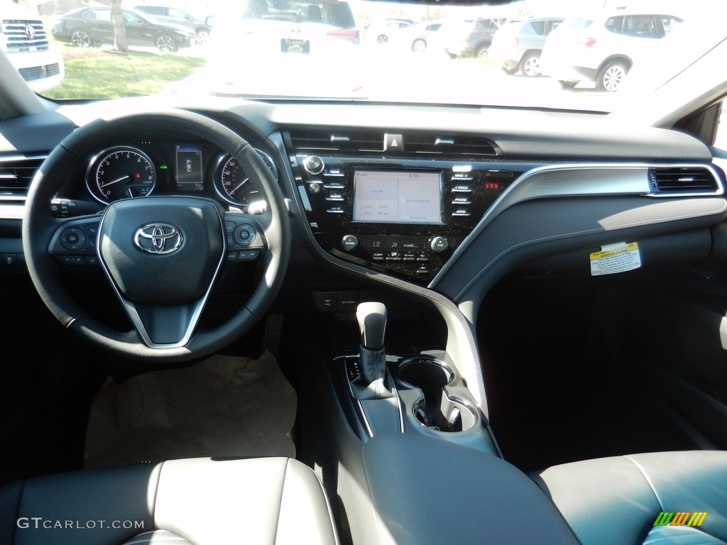 2018 Camry SE - Galactic Aqua Mica / Black photo #5