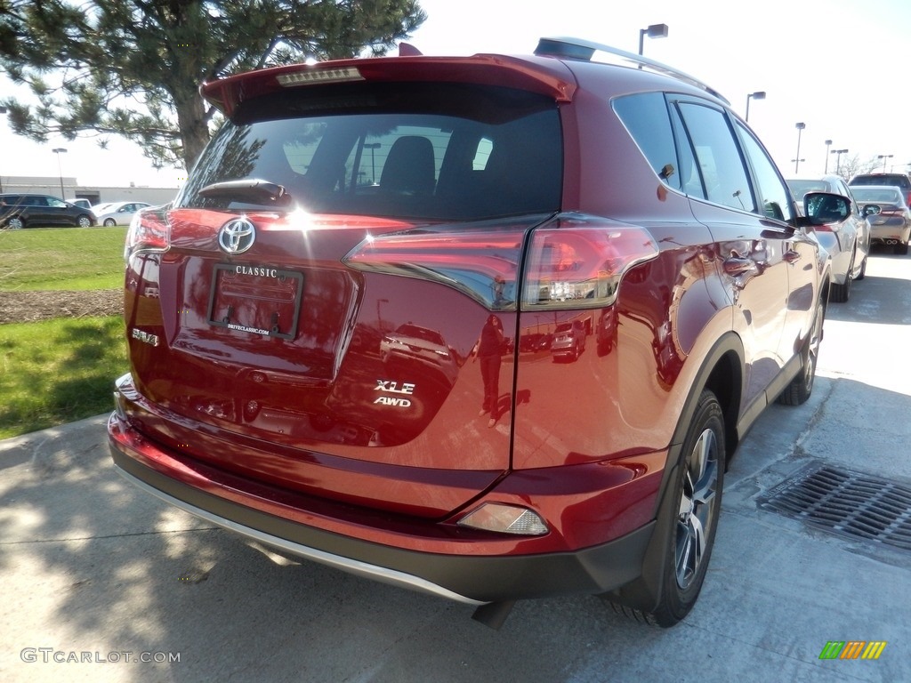 2018 RAV4 XLE AWD - Ruby Flare Pearl / Black photo #2