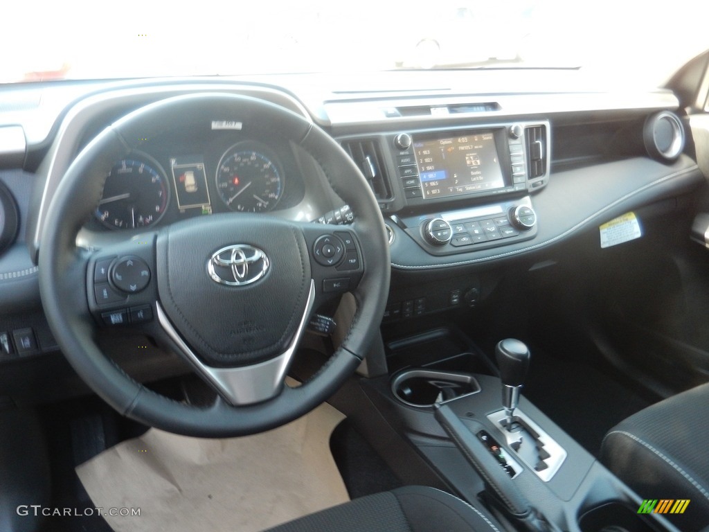 2018 RAV4 XLE AWD - Ruby Flare Pearl / Black photo #6