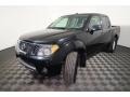 2018 Magnetic Black Nissan Frontier SV Crew Cab 4x4  photo #8