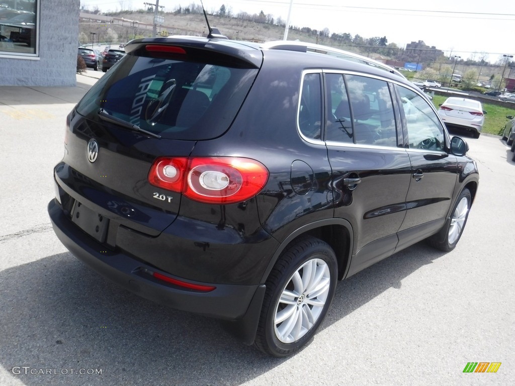 2011 Tiguan S - Deep Black Metallic / Charcoal photo #9