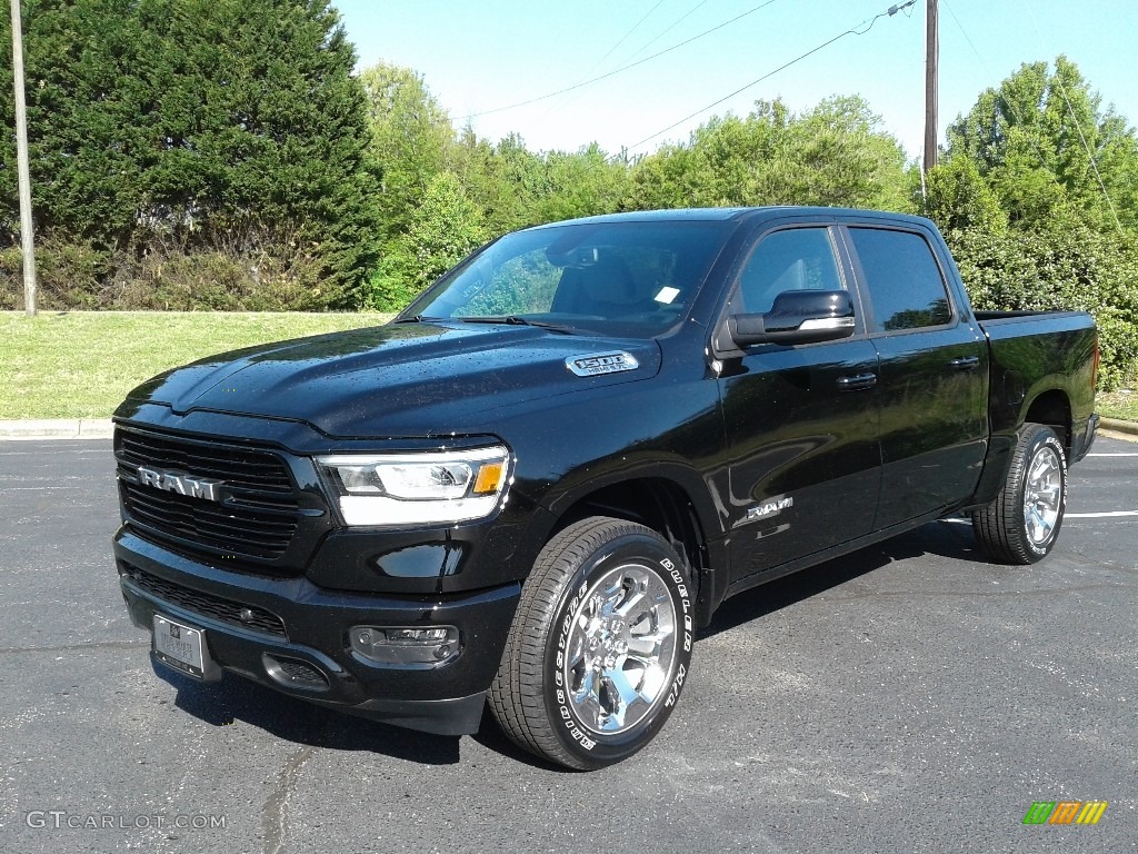 2019 1500 Big Horn Crew Cab 4x4 - Diamond Black Crystal Pearl / Black photo #2