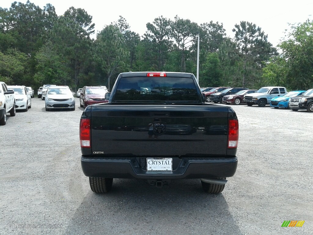 2018 1500 Express Quad Cab - Brilliant Black Crystal Pearl / Black/Diesel Gray photo #4