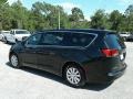 2018 Brilliant Black Crystal Pearl Chrysler Pacifica L  photo #3