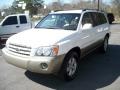 2001 Super White Toyota Highlander V6 4WD  photo #11