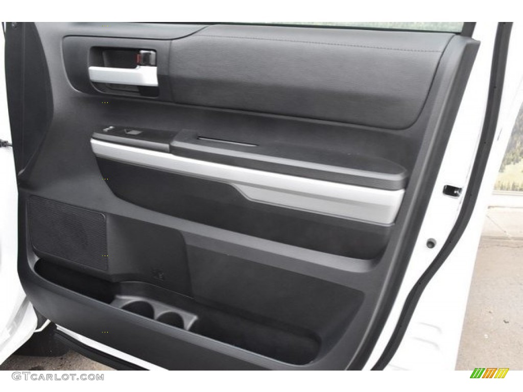 2018 Tundra SR5 CrewMax 4x4 - Super White / Black photo #21
