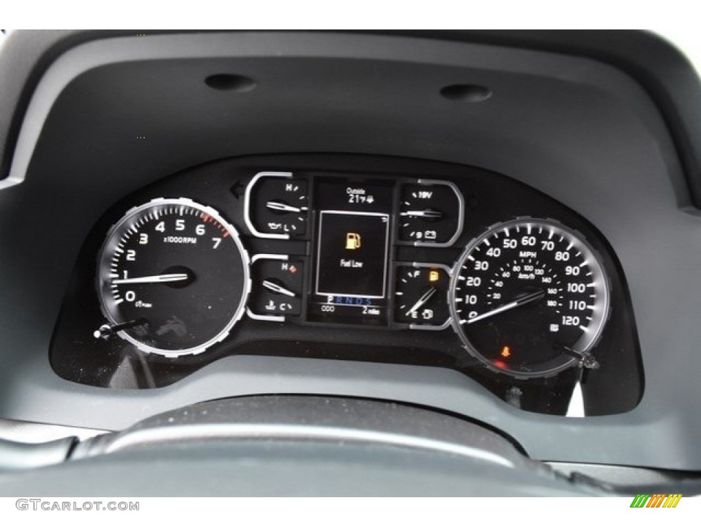 2018 Tundra SR5 CrewMax 4x4 - Super White / Black photo #27