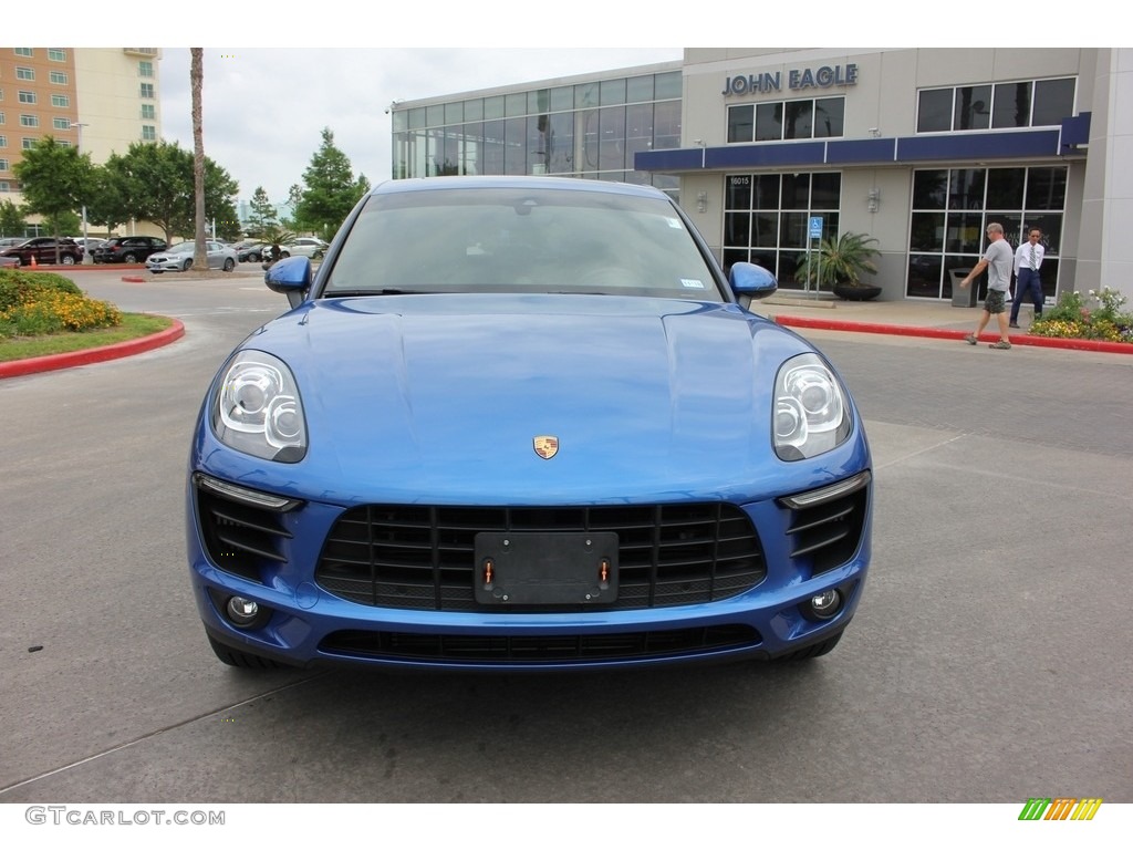 2017 Macan S - Sapphire Blue Metallic / Black photo #2