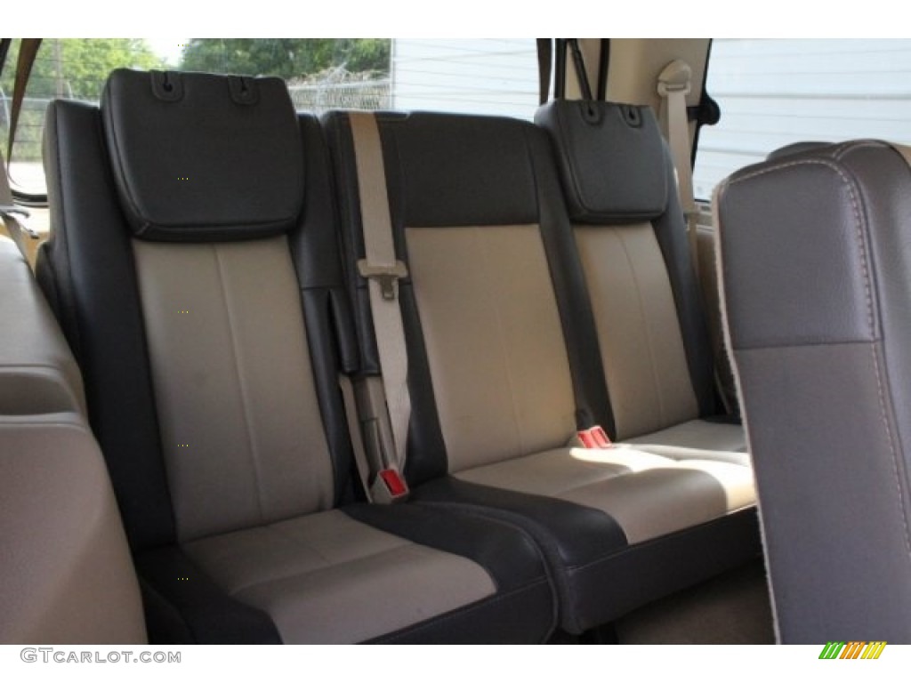 2007 Expedition Eddie Bauer - Black / Charcoal Black/Camel photo #33