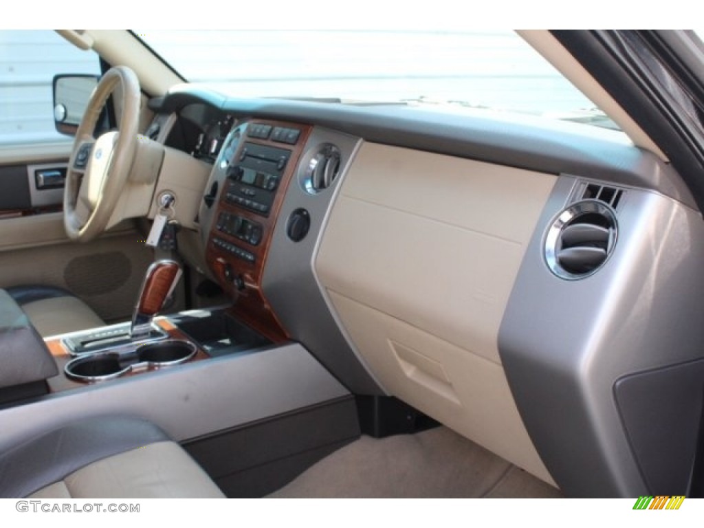 2007 Expedition Eddie Bauer - Black / Charcoal Black/Camel photo #35