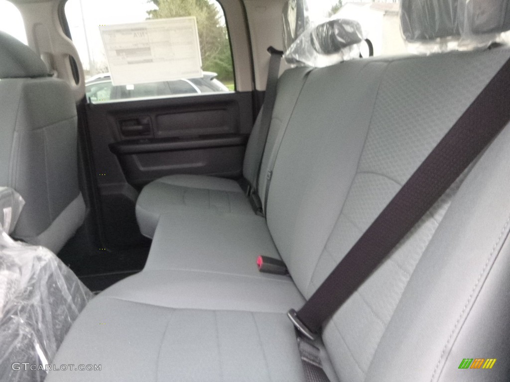 2018 Ram 3500 Tradesman Crew Cab 4x4 Rear Seat Photo #126975431