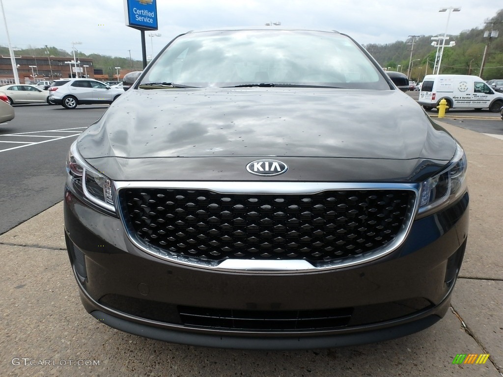 2018 Sedona LX - Titanium Bronze / Camel Beige photo #8