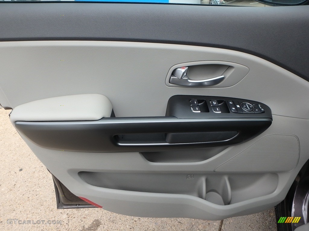 2018 Sedona LX - Titanium Bronze / Camel Beige photo #14