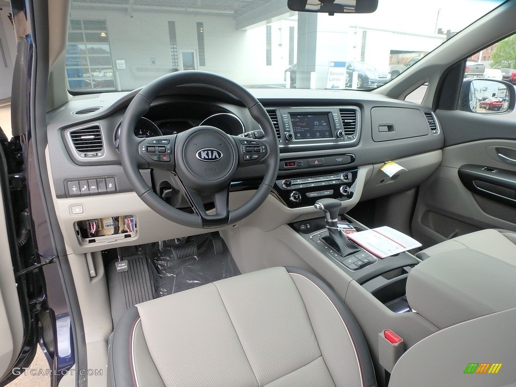 Camel Beige Interior 2018 Kia Sedona LX Photo #126980612