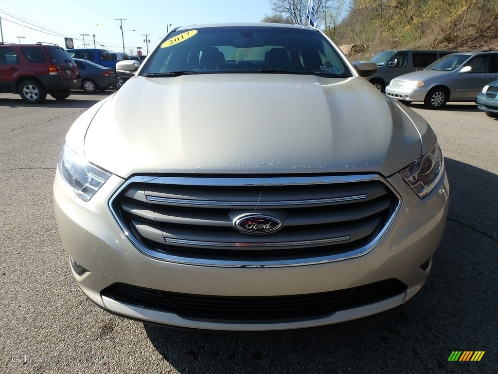 2017 Taurus SEL AWD - White Gold / Charcoal Black photo #8