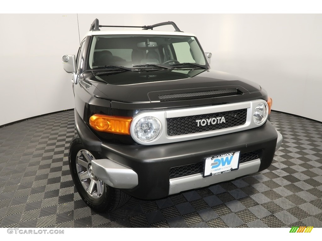 2014 FJ Cruiser 4WD - Black / Dark Charcoal photo #7