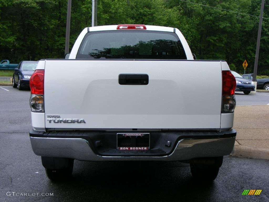2008 Tundra Double Cab - Super White / Black photo #16