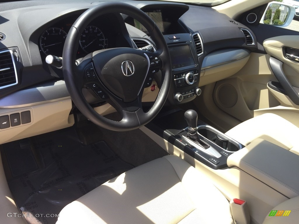 2017 RDX Technology AWD - White Diamond Pearl / Parchment photo #12