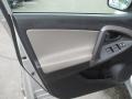 Classic Silver Metallic - RAV4 4WD Photo No. 11