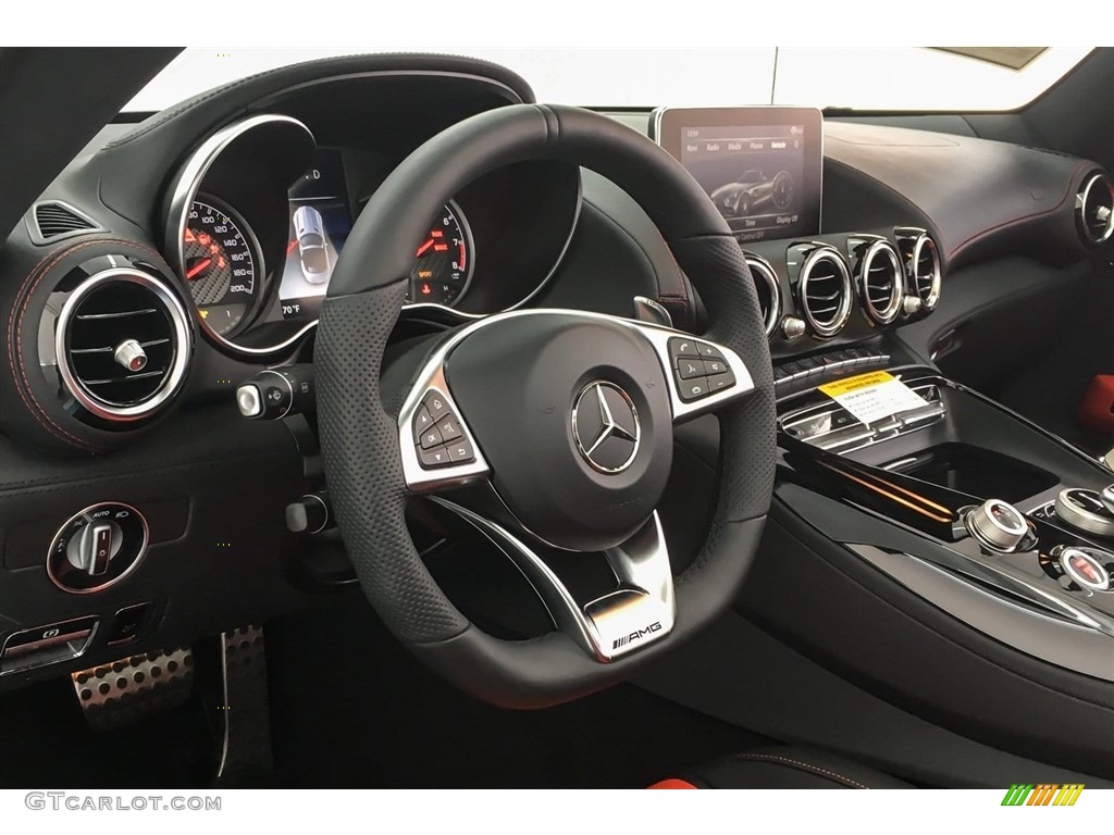 2018 Mercedes-Benz AMG GT Roadster Red Pepper/Black Dashboard Photo #126994007