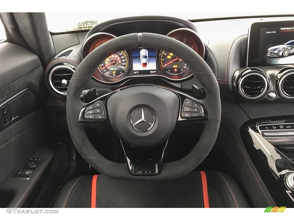 2018 Mercedes-Benz AMG GT S Coupe Black w/Dinamica Steering Wheel Photo #126994439