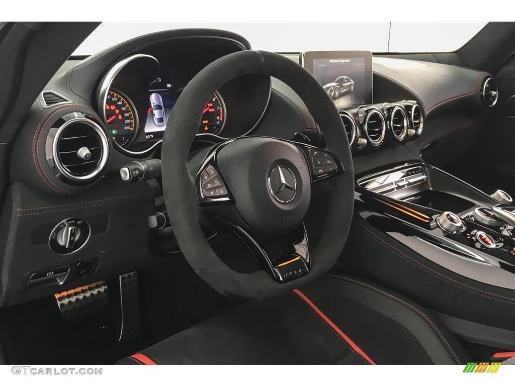 2018 Mercedes-Benz AMG GT S Coupe Dashboard Photos