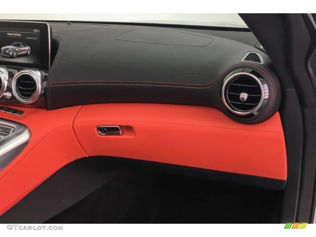 2018 Mercedes-Benz AMG GT C Roadster Red Pepper/Black Dashboard Photo #126995681
