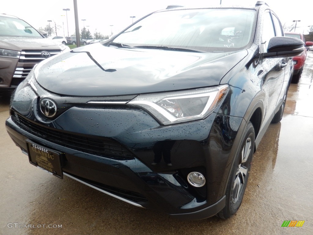 2018 RAV4 XLE - Galactic Aqua Mica / Ash photo #1