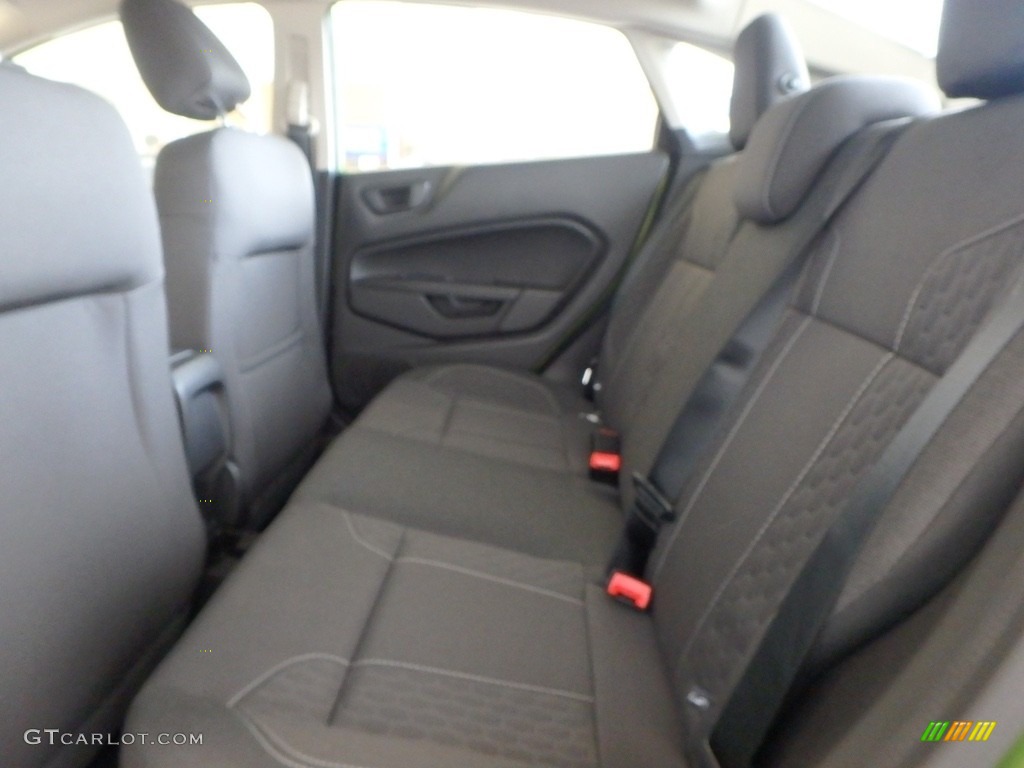 2018 Fiesta SE Sedan - Outrageous Green / Charcoal Black photo #7