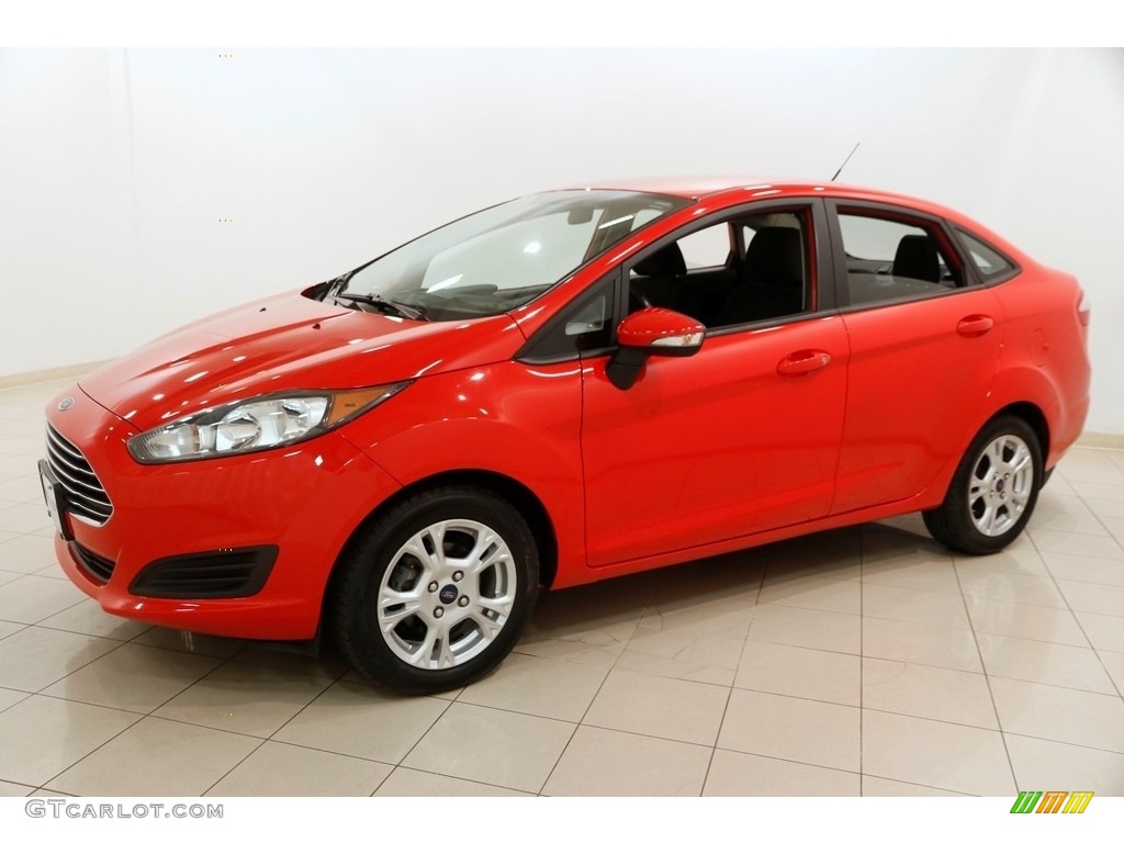 Race Red 2015 Ford Fiesta SE Sedan Exterior Photo #127003592