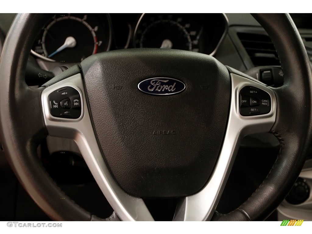 2015 Fiesta SE Sedan - Race Red / Charcoal Black photo #8