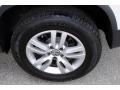 Pure White - Tiguan S Photo No. 11