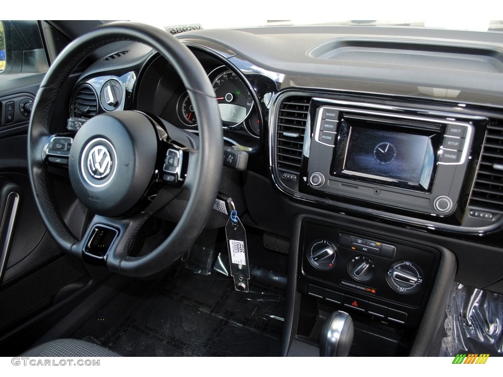 2017 Beetle 1.8T S Coupe - Pure White / Titan Black photo #19