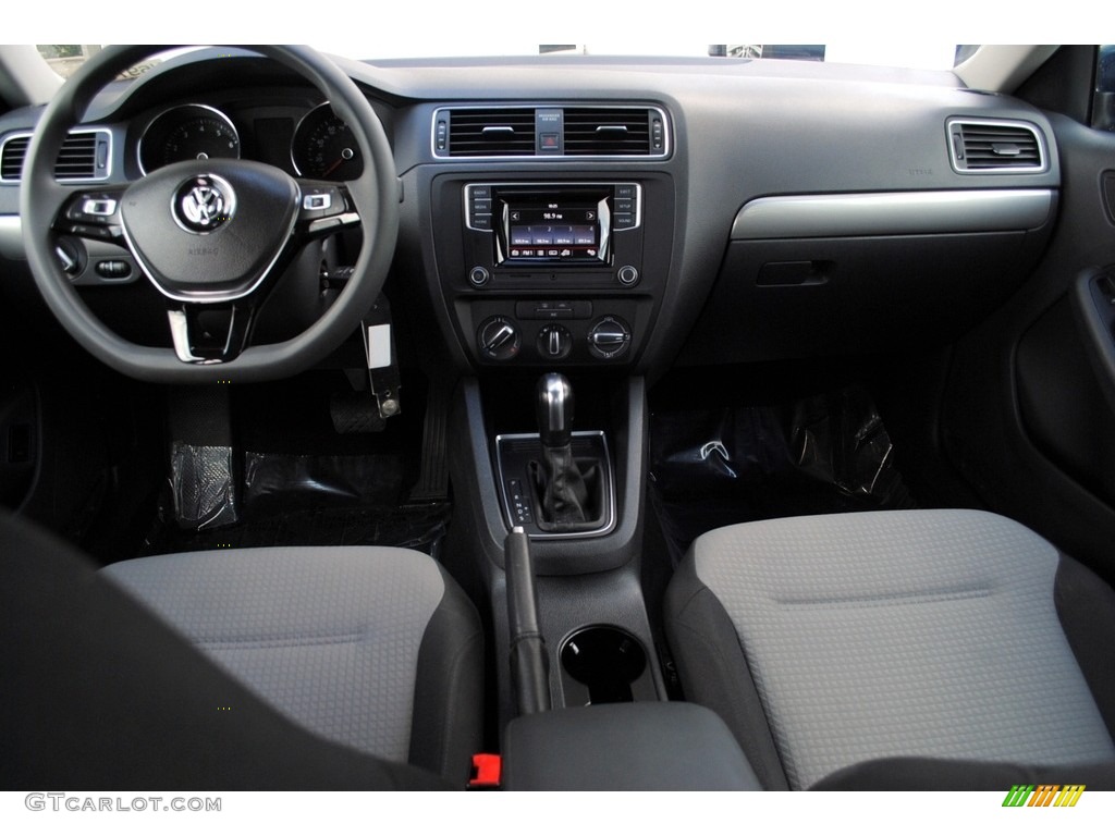 2017 Jetta S - Silk Blue Metallic / Black/Palladium Gray photo #13