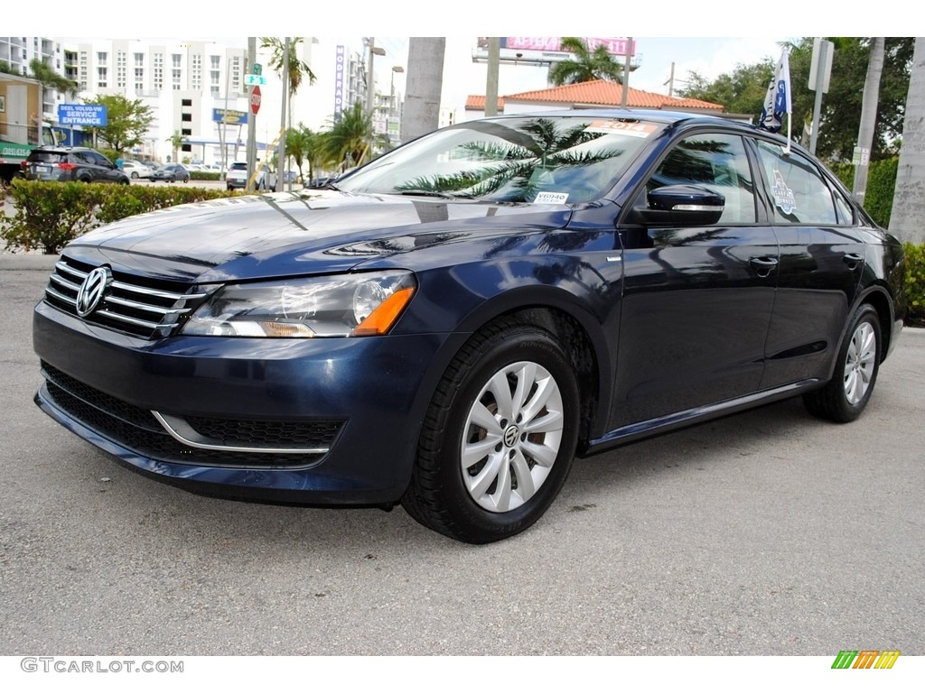 2014 Passat 1.8T Wolfsburg Edition - Night Blue Metallic / Titan Black photo #5