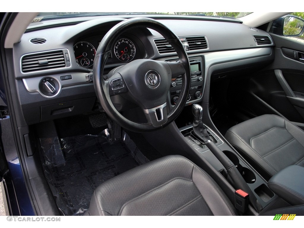 2014 Passat 1.8T Wolfsburg Edition - Night Blue Metallic / Titan Black photo #16