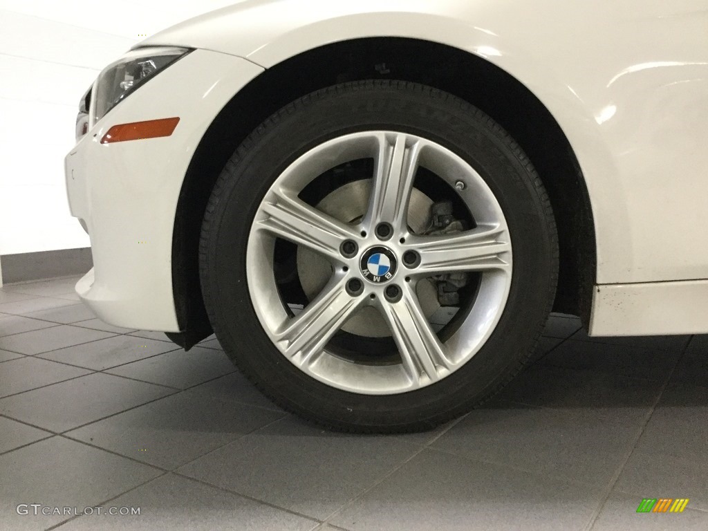 2015 3 Series 328i xDrive Sedan - Alpine White / Venetian Beige photo #29