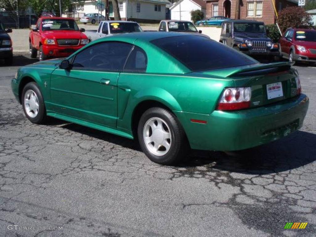 2000 Mustang V6 Coupe - Electric Green Metallic / Medium Parchment photo #6