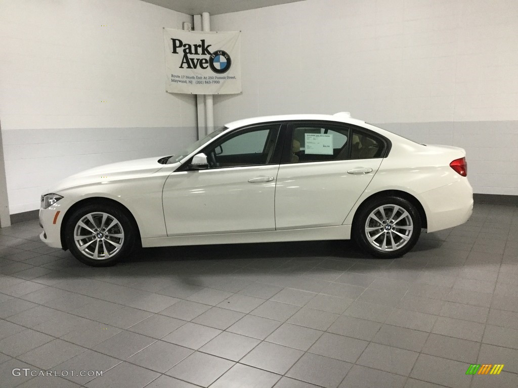 2018 3 Series 320i xDrive Sedan - Alpine White / Venetian Beige photo #2