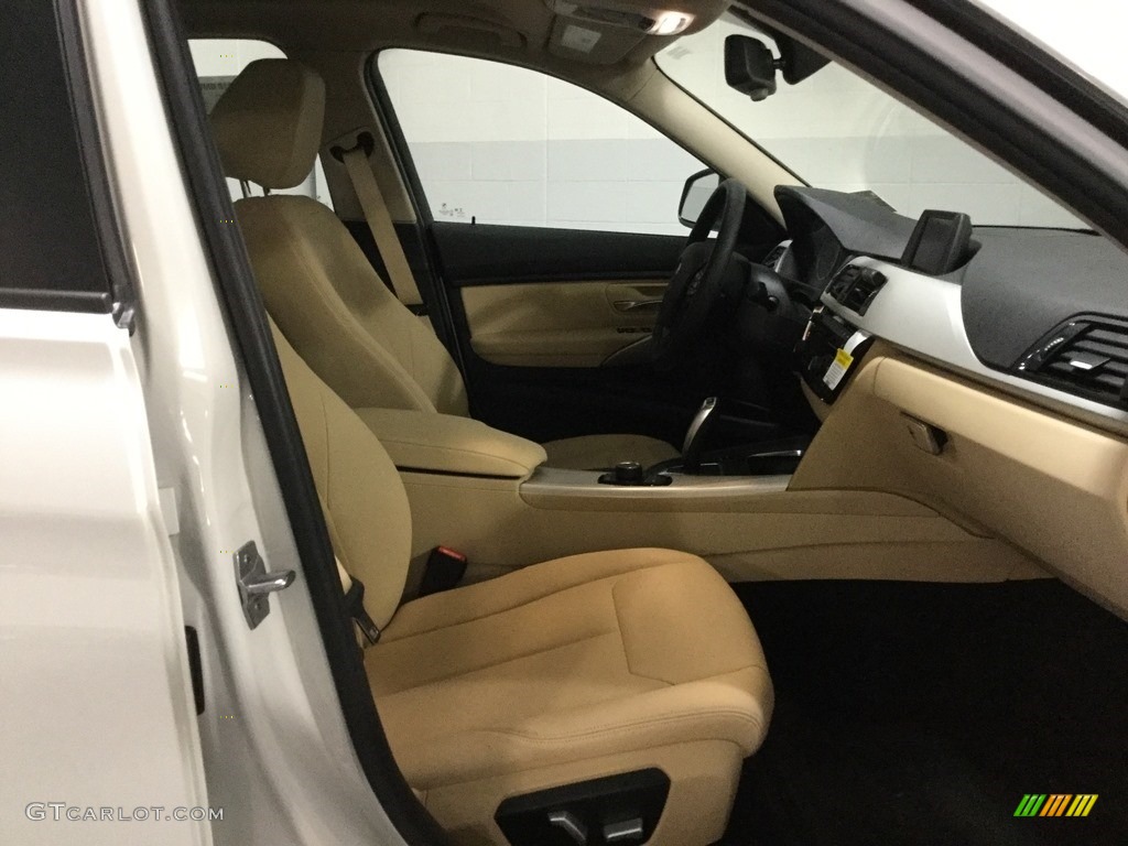 2018 3 Series 320i xDrive Sedan - Alpine White / Venetian Beige photo #17