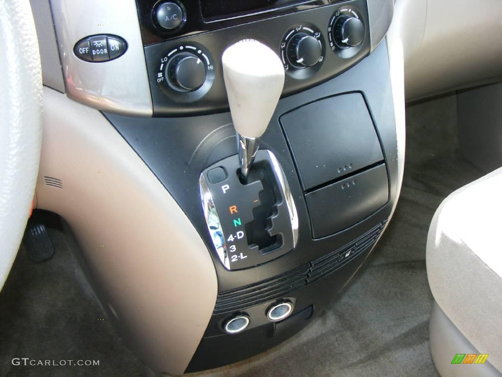 2008 Sienna LE - Salsa Red Pearl / Stone photo #11