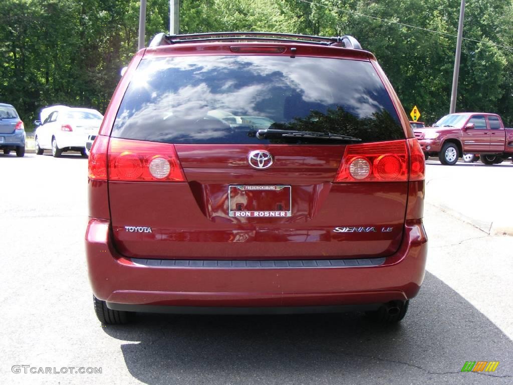 2008 Sienna LE - Salsa Red Pearl / Stone photo #14