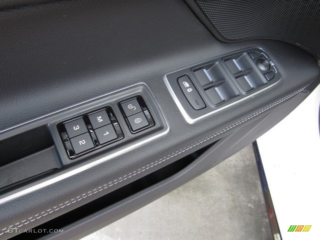 2018 Jaguar XF Sportbrake S AWD Controls Photo #127026667